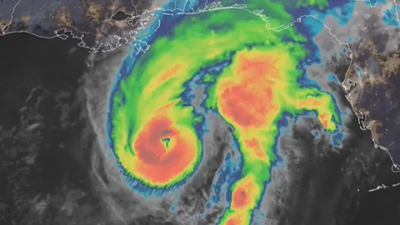 cyclone-isaias-approaches-with-winds-of-165-kmh.webp