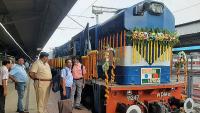 bd-india-train-6a9fa39d3d68b.jpg
