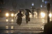river-port-warning-squally-winds.jpg