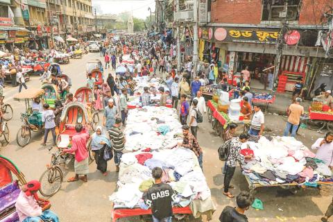 hoqar-ucched-steet-shop.jpg