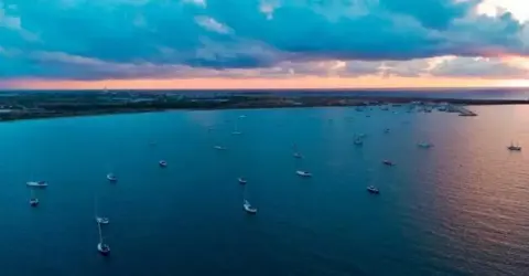 massive-flotilla-gaza-israeli-blockade-challenge.webp
